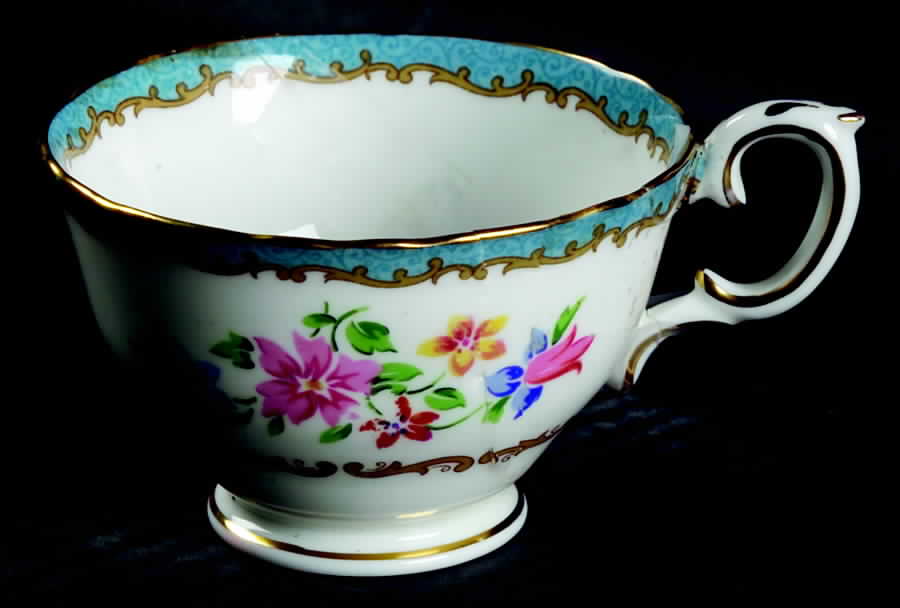A16001 Footed Cup by Crown Staffordshire-1