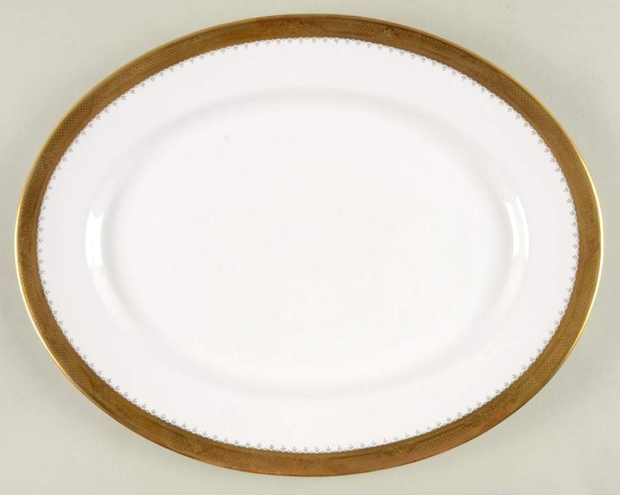 Castle of Mey 16" Oval Serving Platter by Caverswall-1