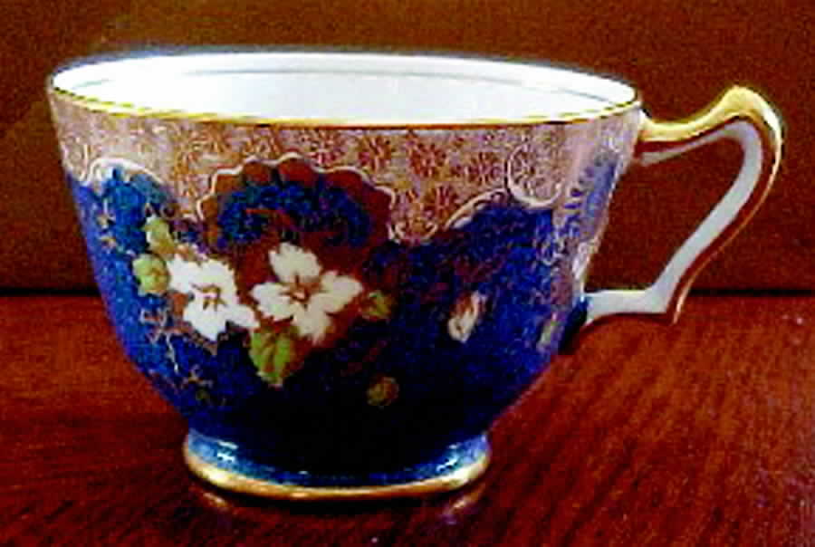 CRS65 Footed Cup by Crown Staffordshire-1
