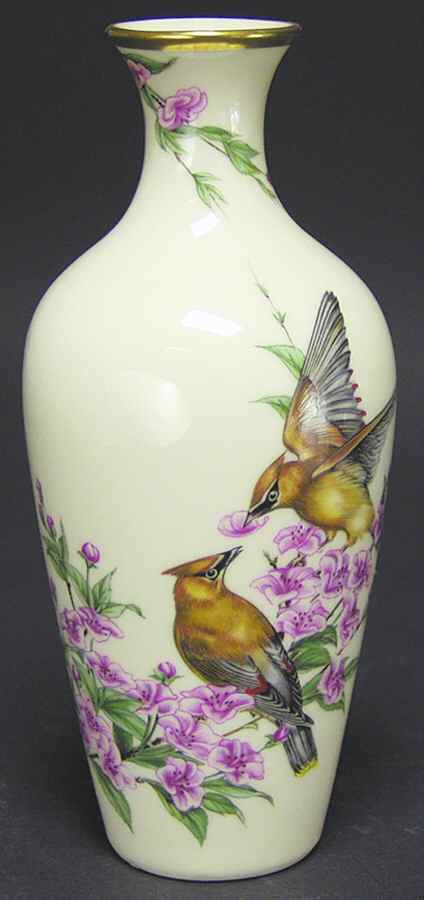 Gift of Love 7" Bud Vase by Lenox-1
