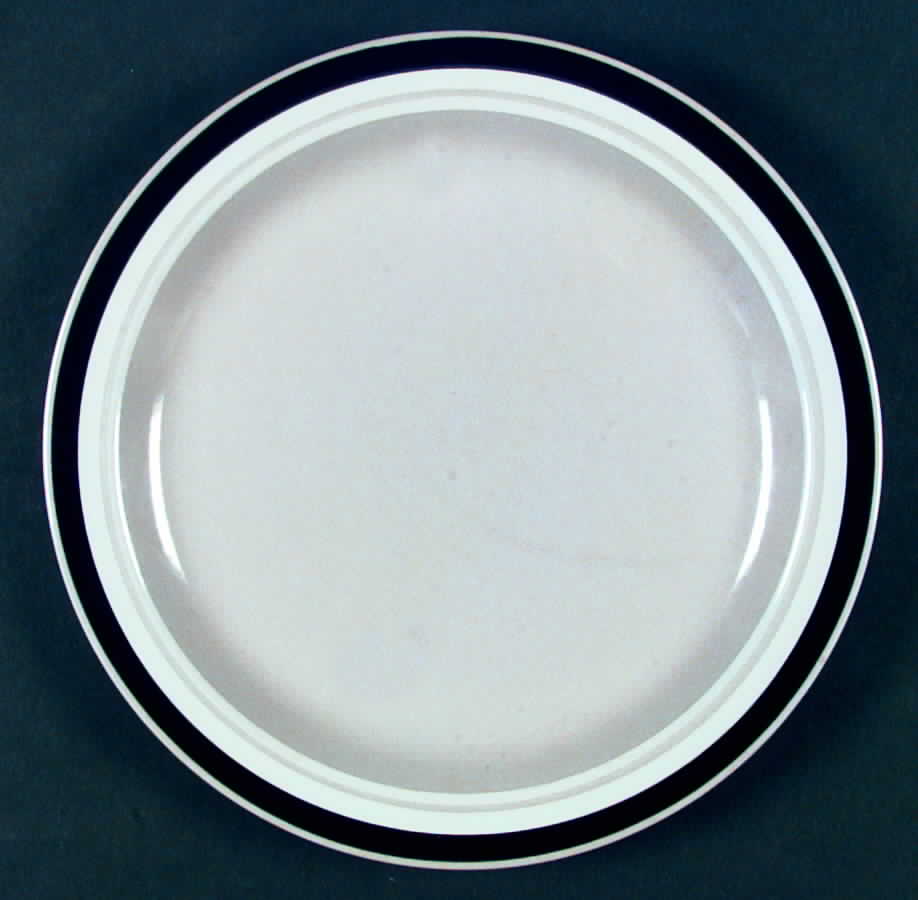 Martinique Dinner Plate by Celebrity-1