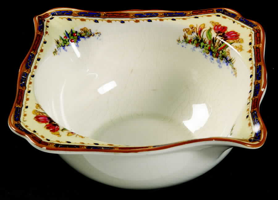 Tulip Gravy Boat by Crown Ducal-1