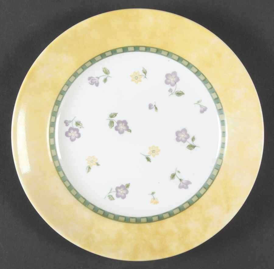 Classical Garden Luncheon Plate by Corning Corelle-1
