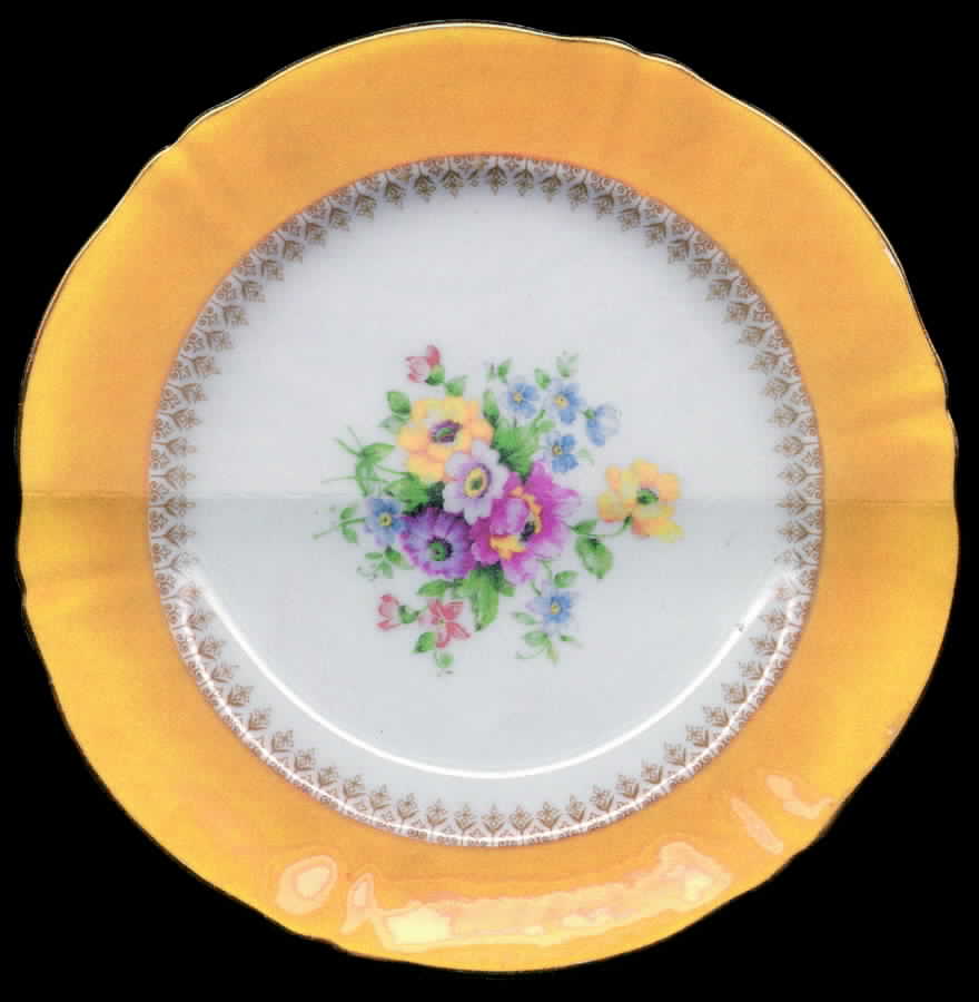 CRS68 Dessert/Pie Plate by Crown Staffordshire-1