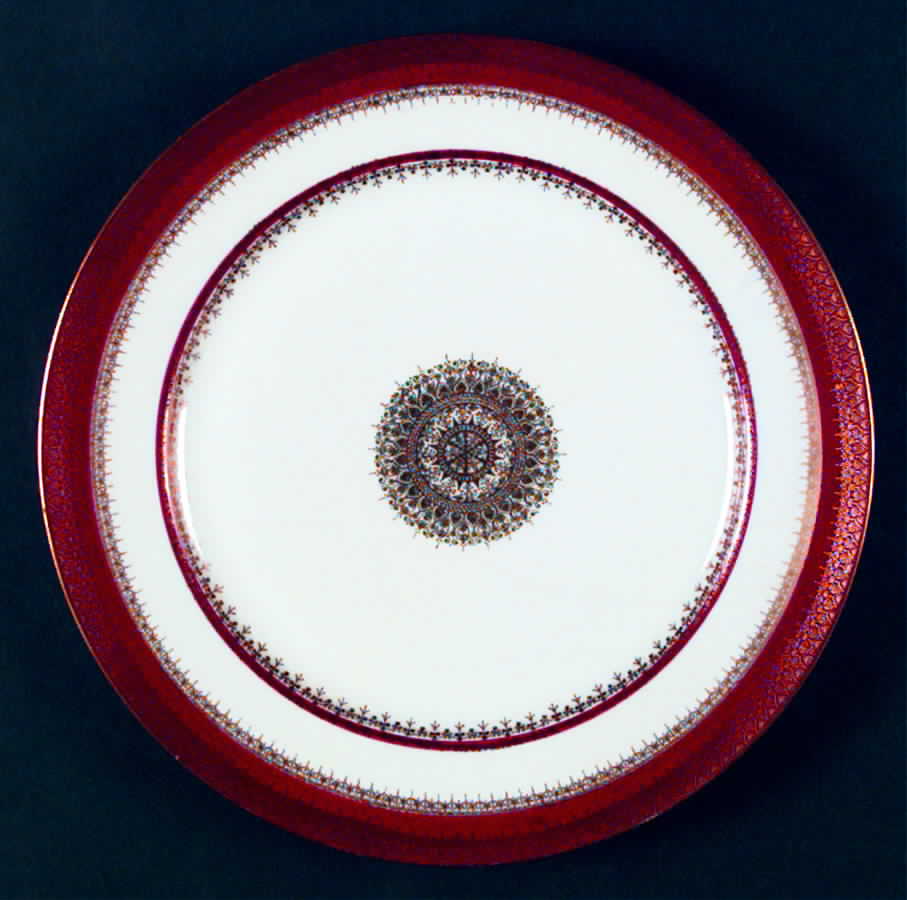 CHF572 Dinner Plate by Charles Field Haviland-1