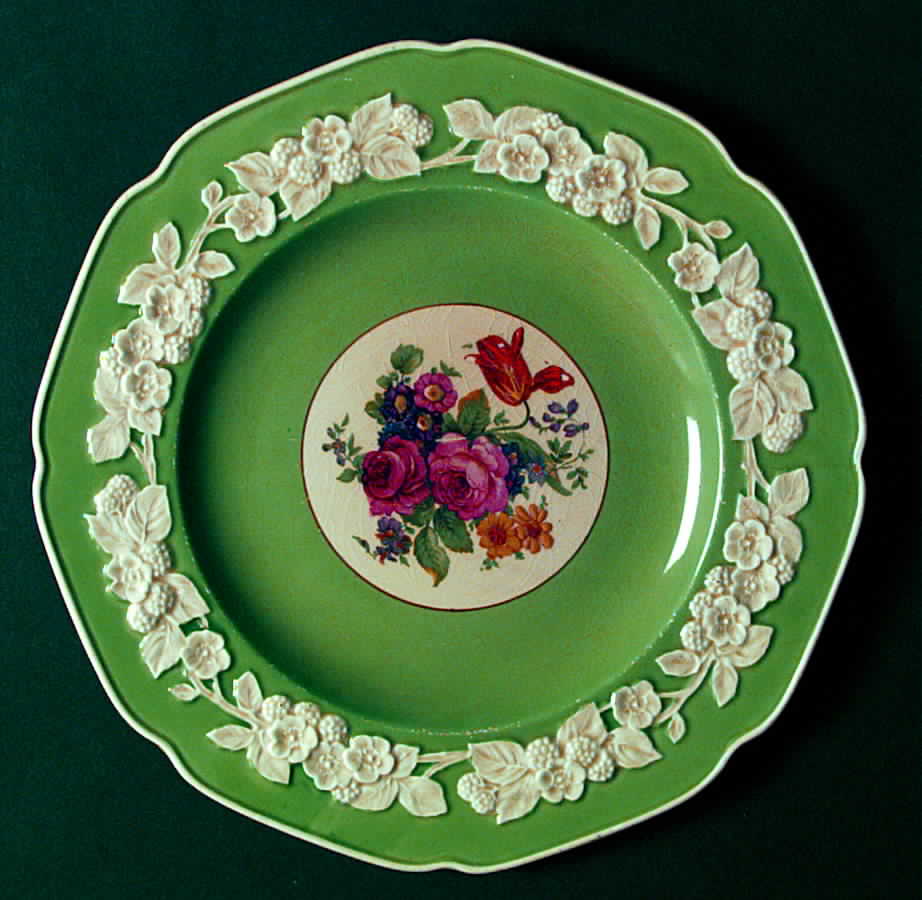 CRD117 Dinner Plate by Crown Ducal-1