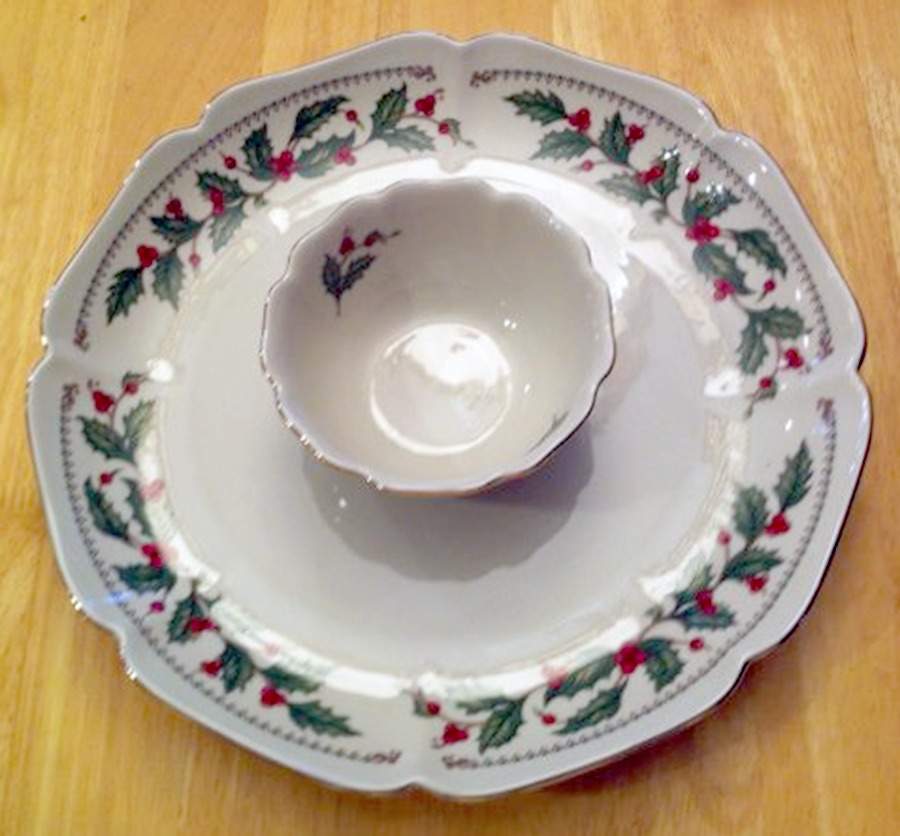 Ivory Holly (Japan) Dip Bowl for Chip & Dip Set by The Cellar (China)-1