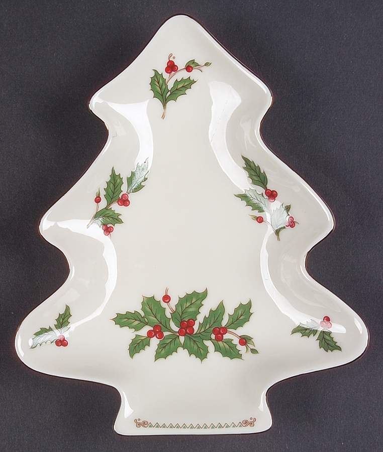 Ivory Holly (Japan) Small Tree Shaped Dish by The Cellar (China)-1