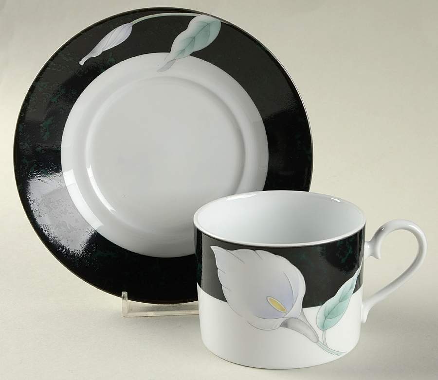 Cali Flat Cup & Saucer Set by Carico-1