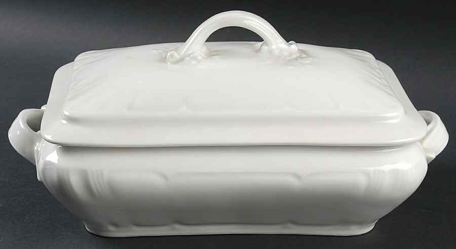 Schleiger 356 Rectangular Covered Vegetable by Charles Field Haviland-1