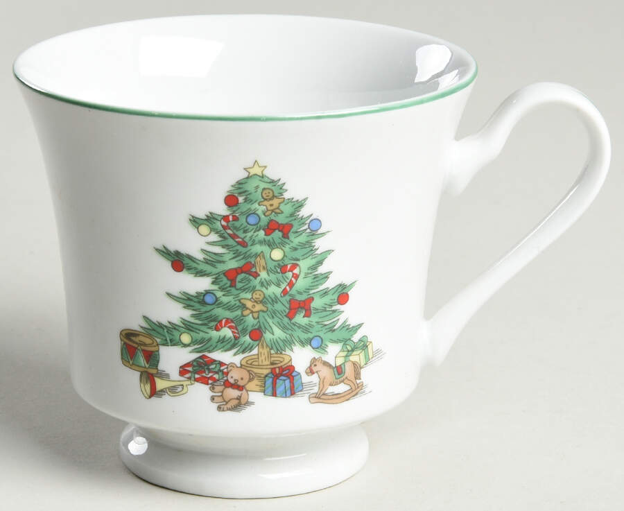 Noel Footed Cup by China (Made in China)-1