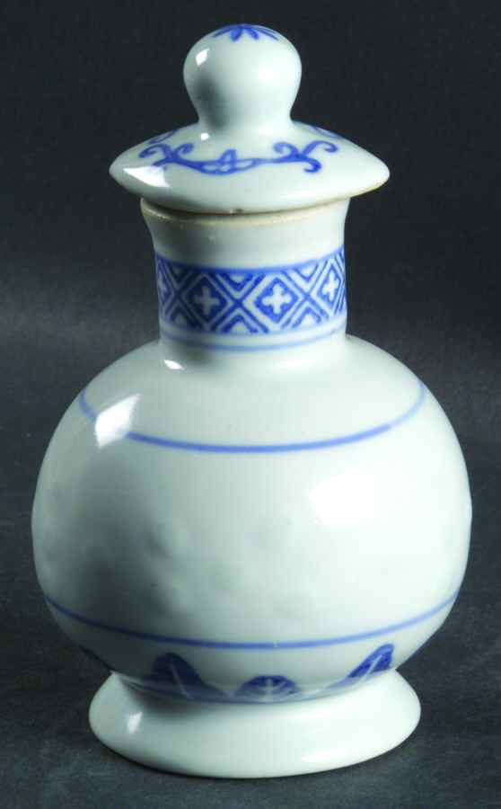 CX78 Sauce Bottle with Stopper by China (Made in China)-1