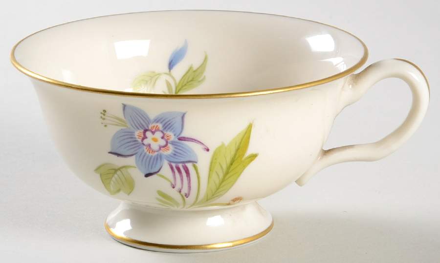 500 Footed Cup by Castleton (USA)-1
