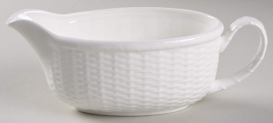 Nantucket Gravy Boat by Coalport-1