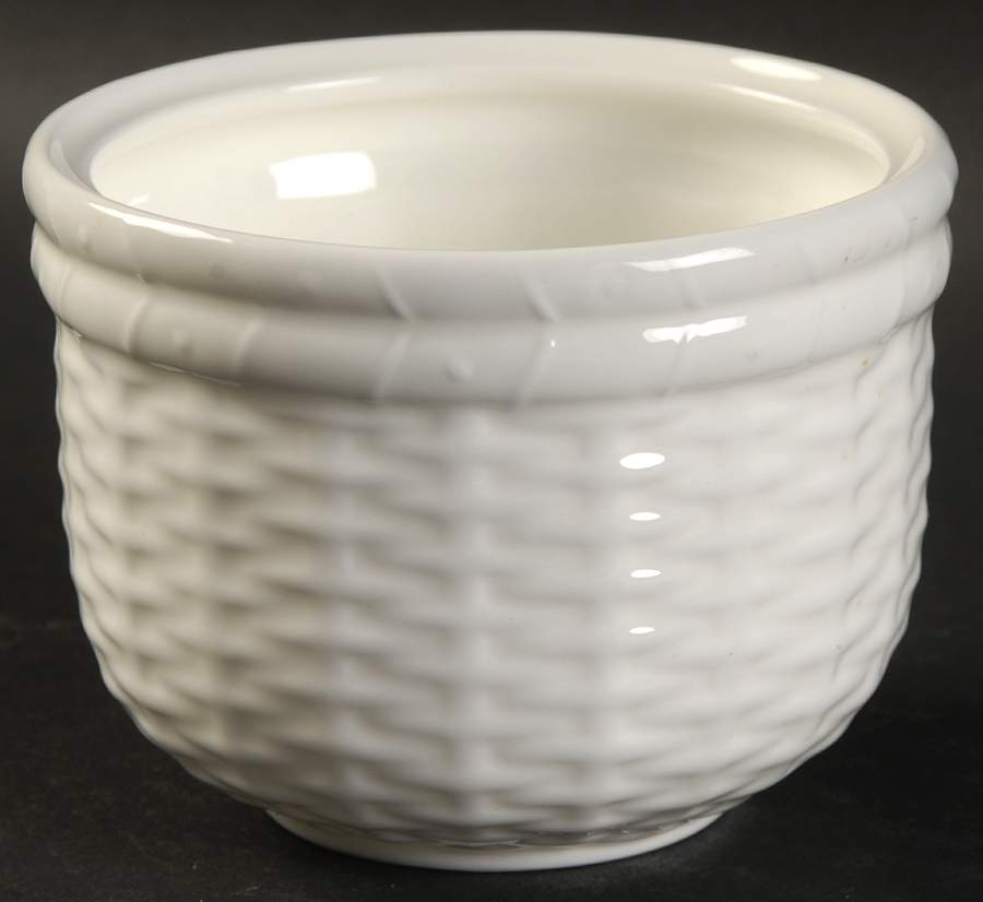 Nantucket Sugar Bowl No Lid by Coalport-1