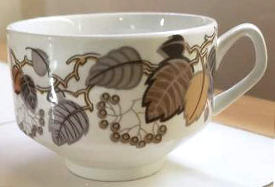 Malaga Footed Cup by Castillian (Spain)-1