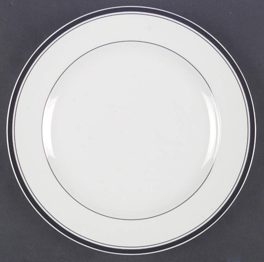 Novi Black Dinner Plate by Cooks Club-1