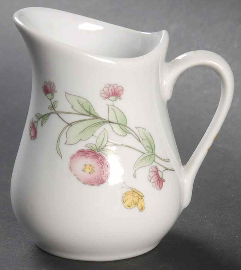 Trellis (Smooth) Mini Creamer by BIA Cordon Bleu-1