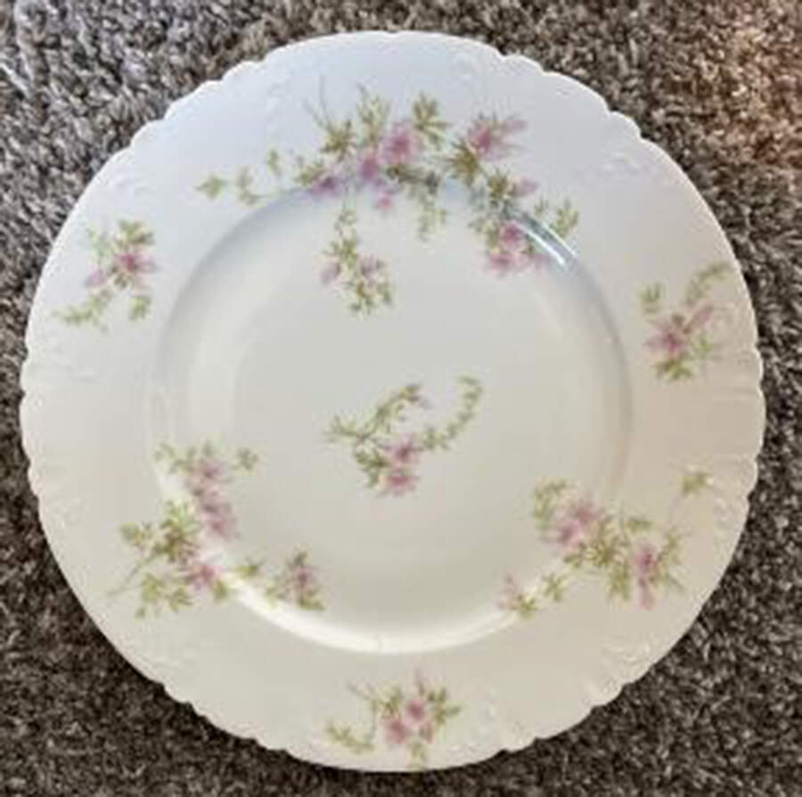 Schleiger 1293a Dinner Plate by Charles Field Haviland-1