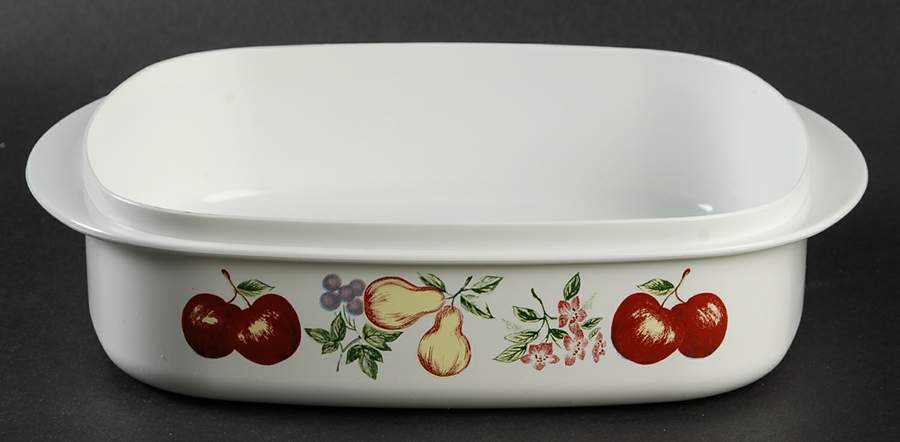 Chutney 40 Oz Square Plastic Microwave Bowl, No Vent Lid by Corning Corelle-1