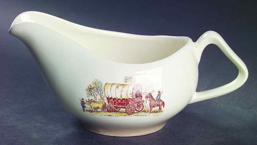 Mid American Heritage Gravy Boat by Canonsburg-1