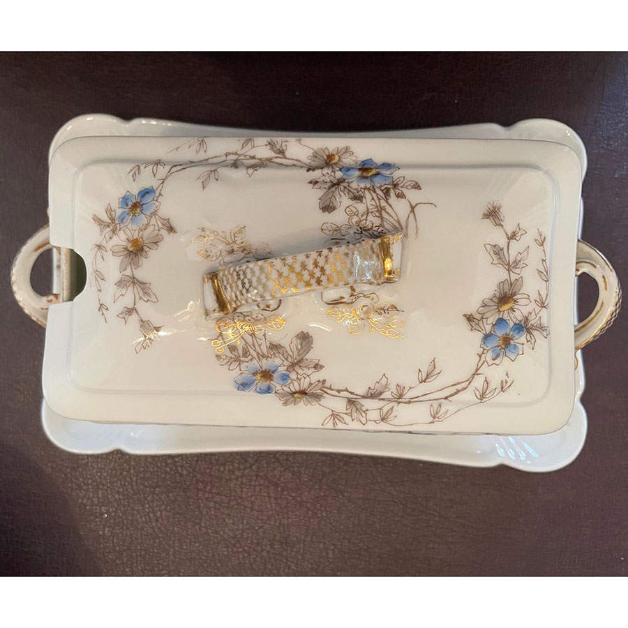 Schleiger 1301 Gravy Boat w/Attached Underplate & Lid by Charles Field Haviland-1