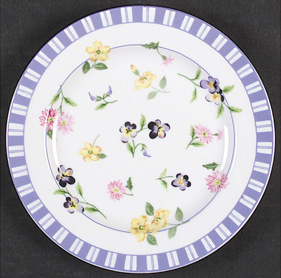 Pansy Garland Salad Plate by Coventry (PTS)-1