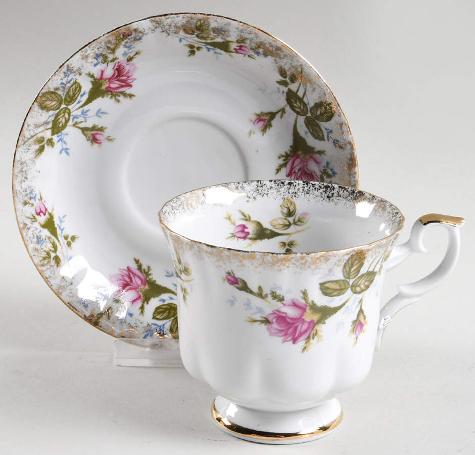 CHZ14 Footed Cup & Saucer Set by Chodziez-Poland-1