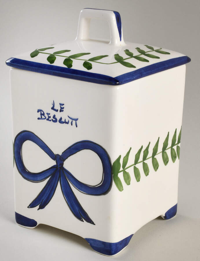 Blue Lattice Biscuit Barrel & Lid by Casafina-1