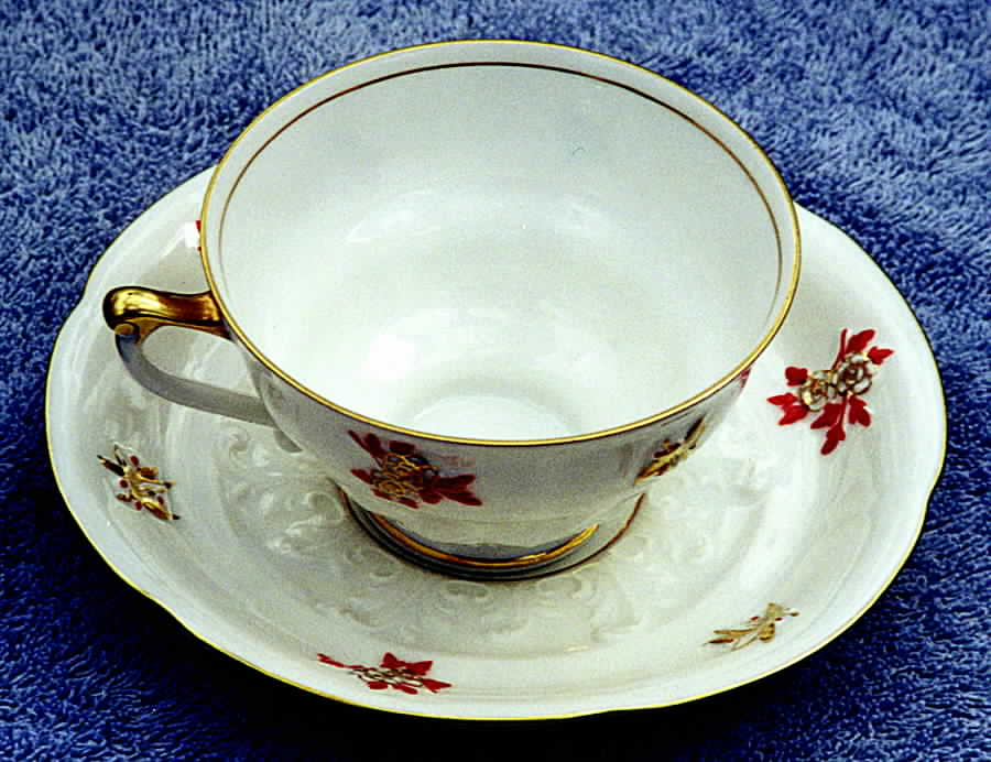 9016 Footed Cup & Saucer Set by Carstens-1