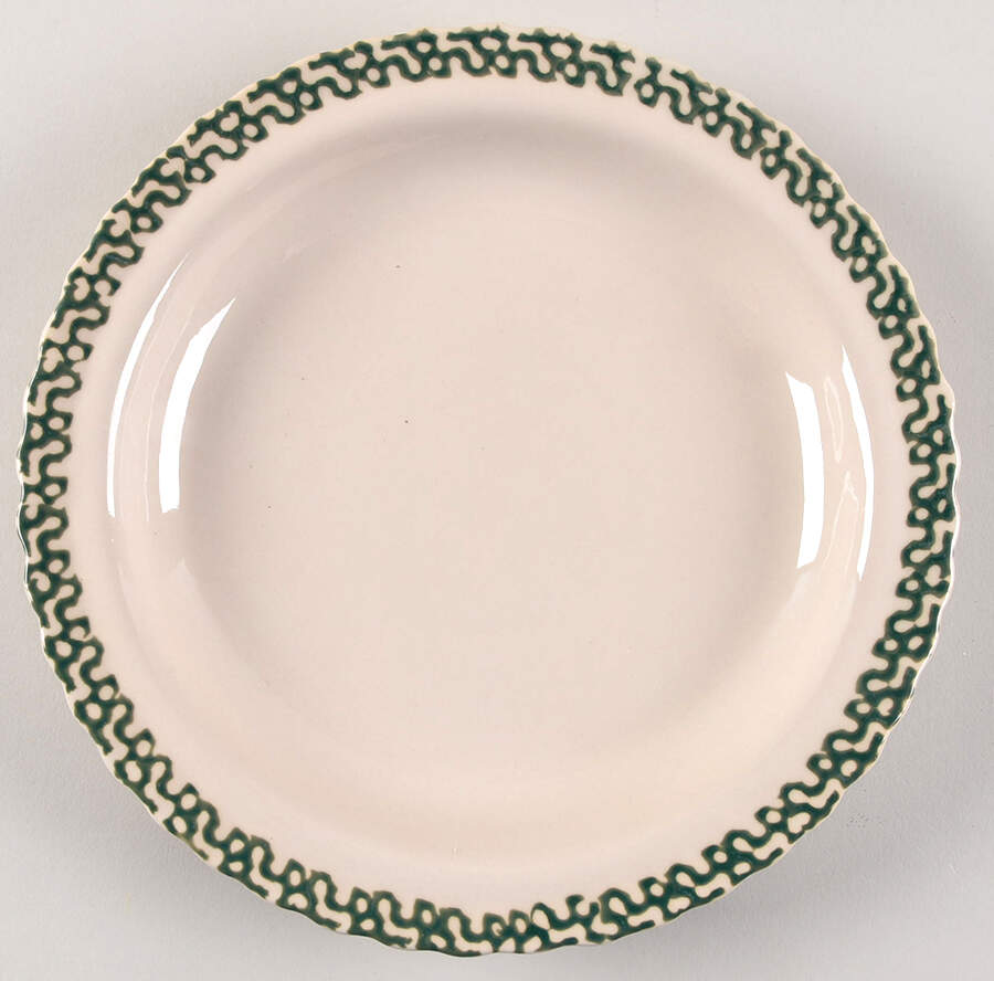 We Can Build a Snowman Pie Plate No Ceramic Lid by China (Made in China)-1