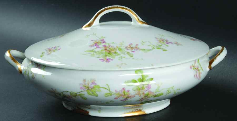 CHF675 Round Covered Vegetable by Charles Field Haviland-1