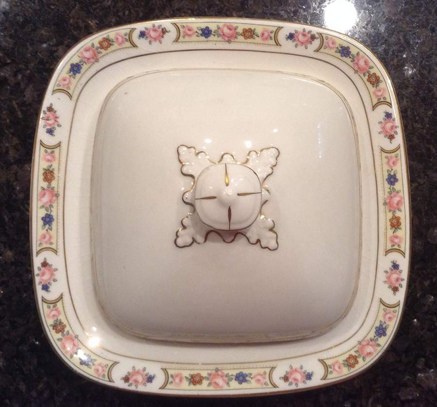 CRO192 Square Covered Butter by Crooksville-1