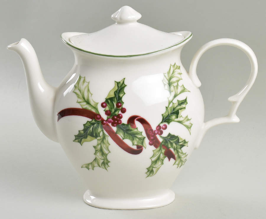Winter Garland Teapot & Lid by Charter Club-1