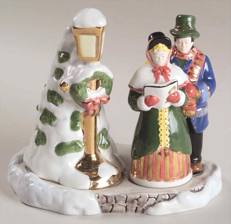 Winter Garland Figural Salt and Pepper Tray Set by Charter Club-1