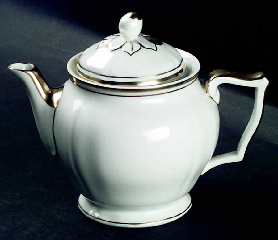 Polka White Teapot & Lid by Ceralene-1