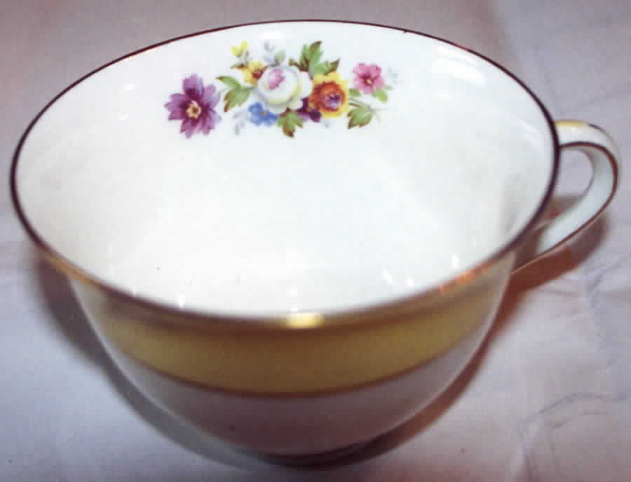 6297 Flat Cup by Colclough-1