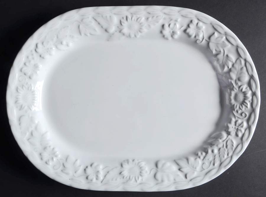 Whitehall 15" Oval Serving Platter by Cooks Club-1