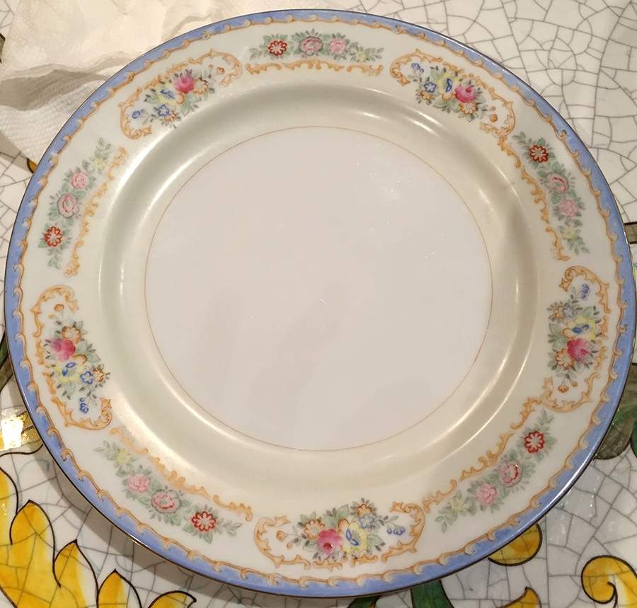 COW9 Dinner Plate by Crown China (Japan)-1