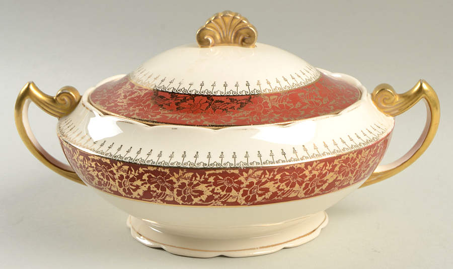 CRO199 Round Covered Vegetable by Crooksville-1
