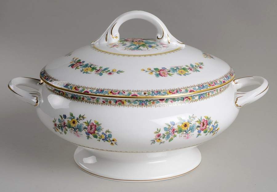 Ming Rose (Smooth) Tureen &  Lid by Coalport-1