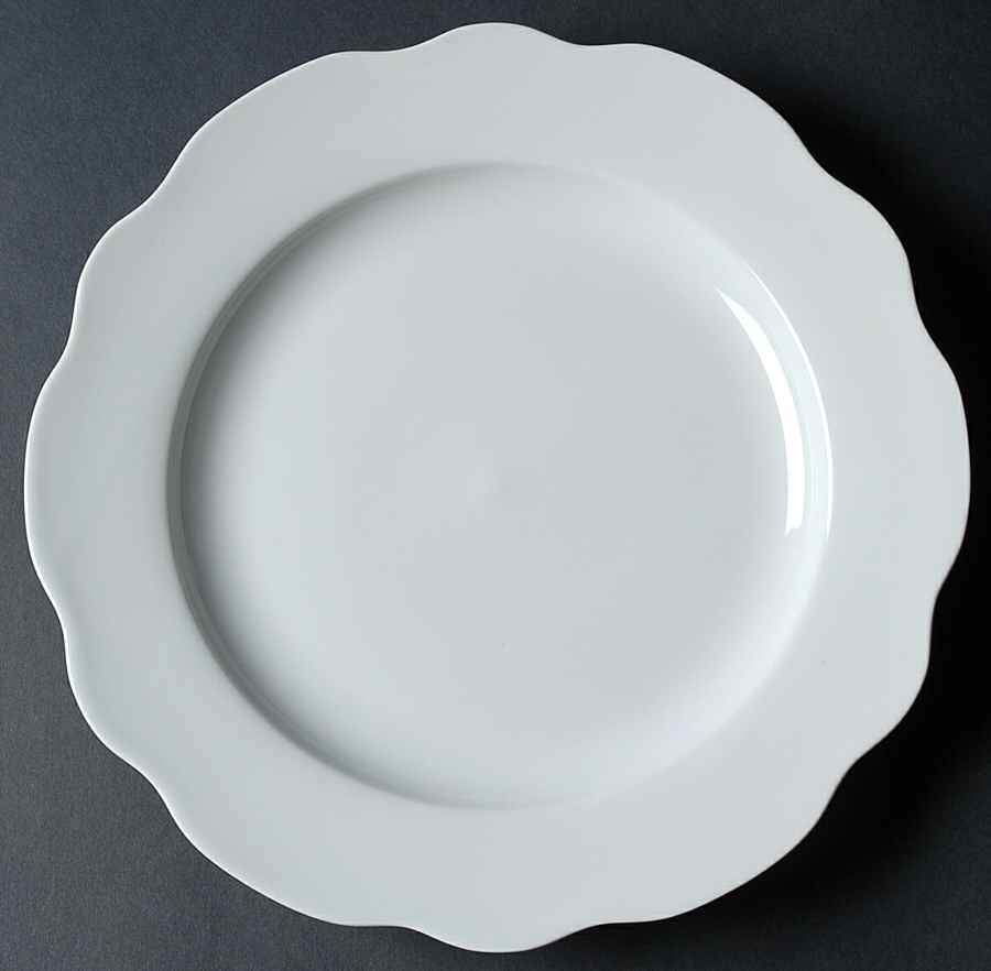Classic White (Scalloped) Dinner Plate by BIA Cordon Bleu-1