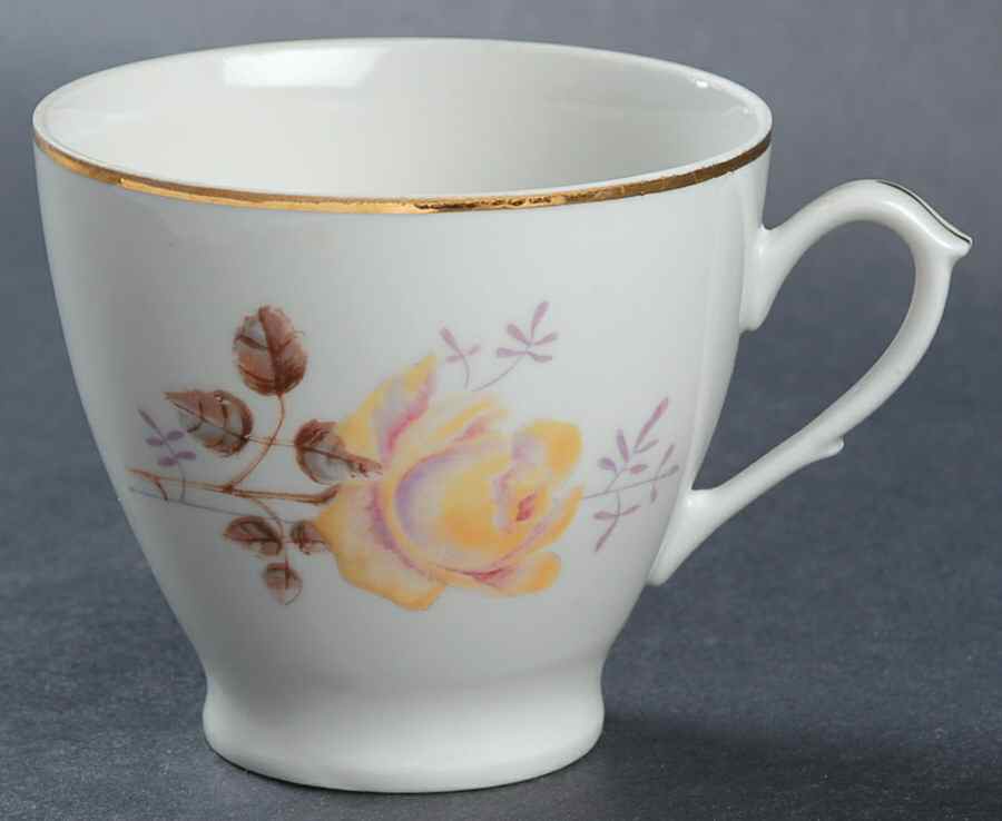 CIL18 Footed Cup by Cmielow (Poland)-1