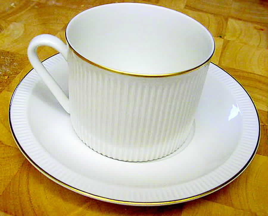 CBK4 Flat Cup & Saucer Set by Cranbrook-1