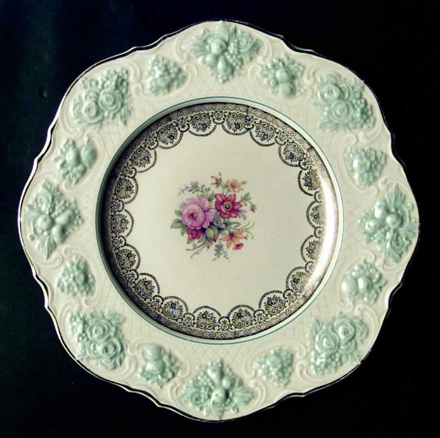 CRD150 Dinner Plate by Crown Ducal-1