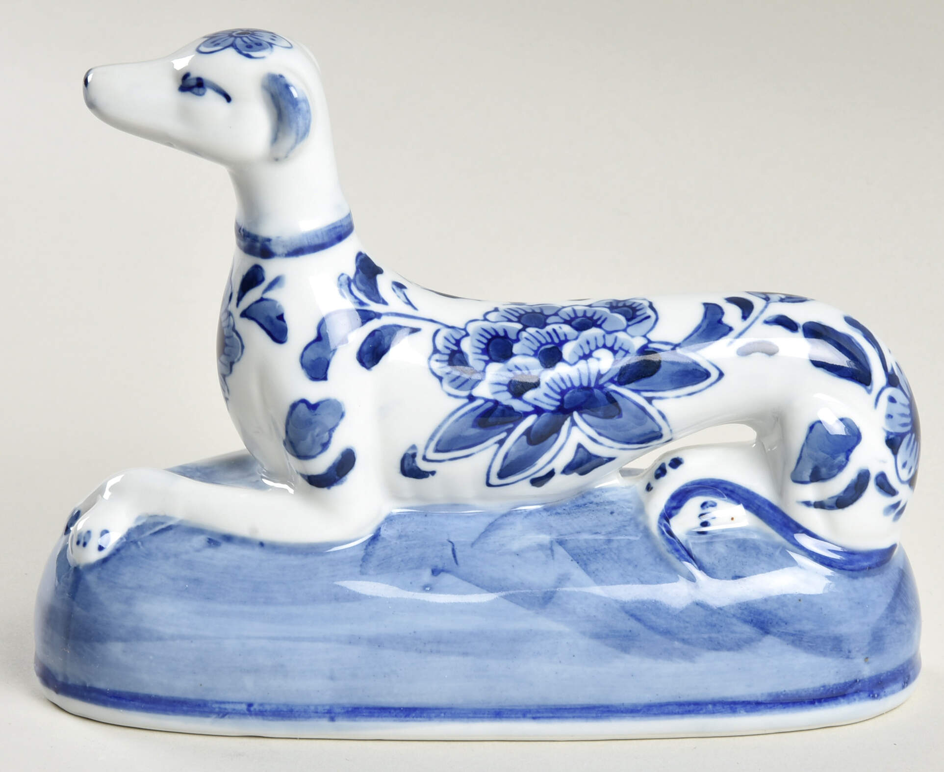 Amsterdam Dog Figurine by Centrum-1