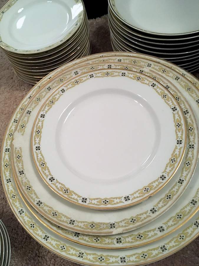 CHF766 Dinner Plate by Charles Field Haviland-1