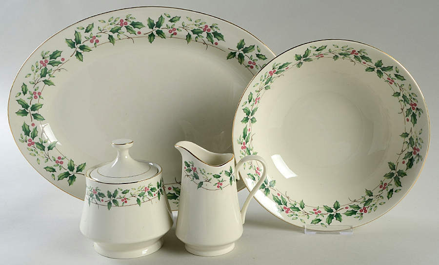 Holiday Traditions 5 Piece Hostess Set by China (Made in China)-1