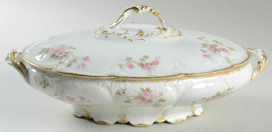 CHF774 Oval Covered Vegetable by Charles Field Haviland-1