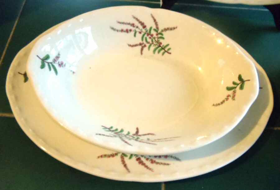 CRO212 9" Oval Vegetable Bowl by Crooksville-1